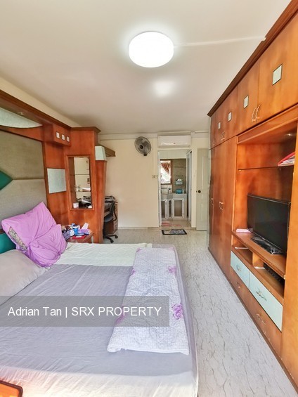 Blk 311 Tampines Street 33 (Tampines), HDB Executive #200772102